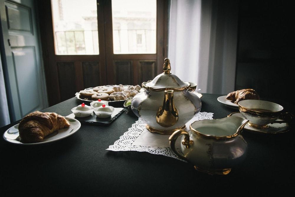 Hotel Agatha Cosy Katania Zewnętrze zdjęcie